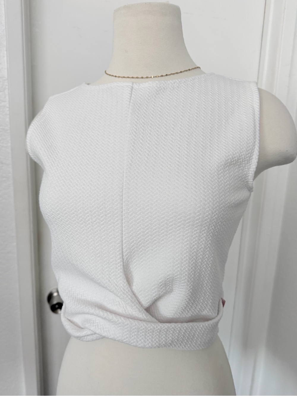 White Textured Twist-Hem Sleeveless Tank